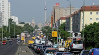 Verkehr, Stau, Berlin, Foto und Copyright: dpa