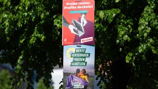 An einer Straßenlaterne hängen Wahlplakate für die Europawahl am 9. Juni. Bild: Christophe Gateau/dpa