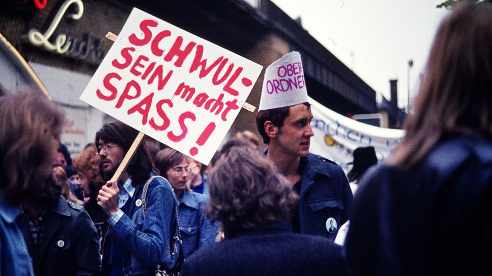 Demonstration für Schwulenrechte (Quelle: SchwulesMuseum)