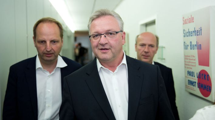 Die beiden Berliner Senatoren Thomas Heilmann (Justiz, li.), Frank Henkel (Innen, m.) und Generalsekretär Kai Wegner, alle CDU (Quelle: dpa/Jörg Carstensen)