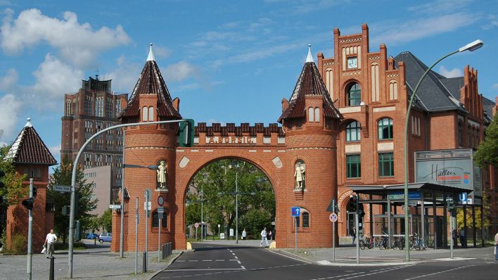 Historischer Eingang zu den Borsigwerken in Berlin-Reinickendorf (Quelle: imago/Schöning)