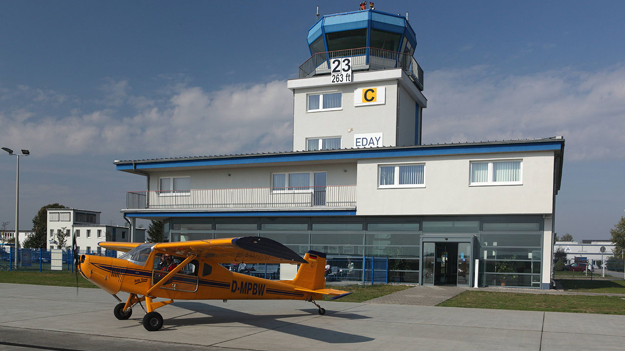 Attacke auf Piloten - Urteil gegen Flugschüler in Strausberg ist rechtskräftig - rbb|24