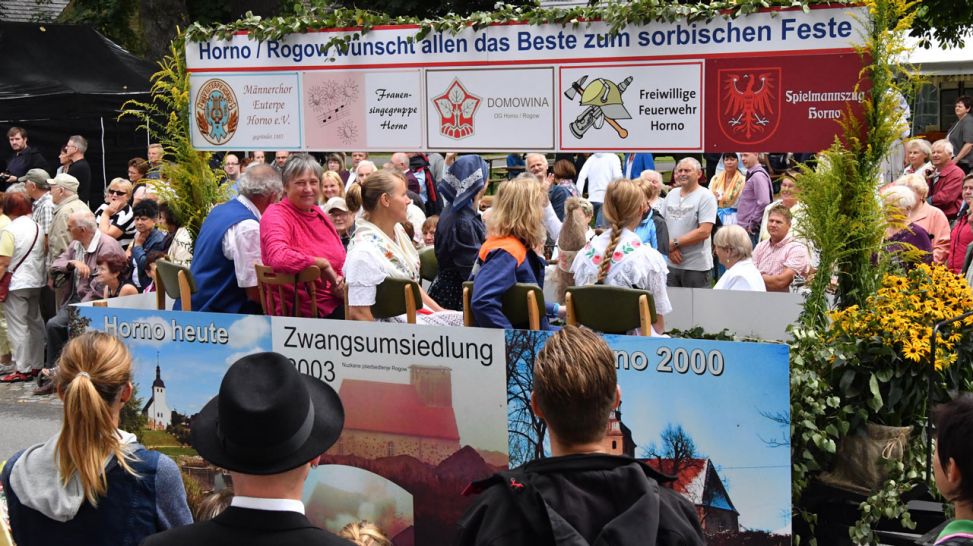 Festival der sorbischen/wendischen Kultur 2016 in Jänschwalde: Festumzug/Horno (Quelle: Michael Helbig)