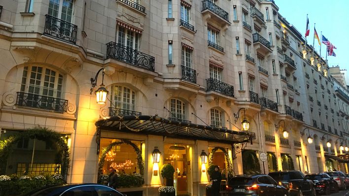 Das Palace Hotel Le Bristol im 8. Arrondissement von Paris. | rbb