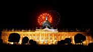 Feuerwerk über dem Neuen Palais im Park Sanssouci / Potsdamer Schlössernacht, Foto: imago/Enters