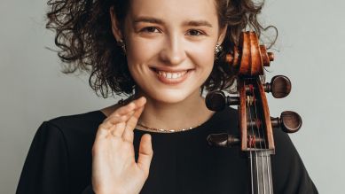 Anastasia Kobekina, Cello; © Jane Petrova