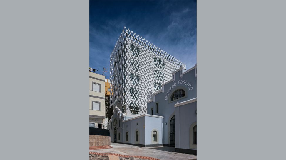 Building for Change: EOI Melilla Language School Ángel Verdasco Arquitectos - Melilla, Spanien © Ángel Verdasco Arquitectos | gestalten, 2022