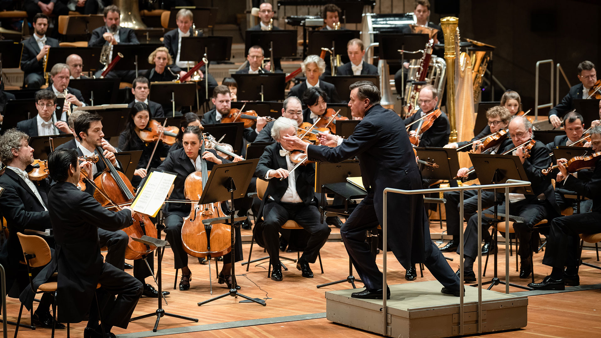 Christian Thielemann dirigiert die Berliner Philharmoniker © Stephan Rabold