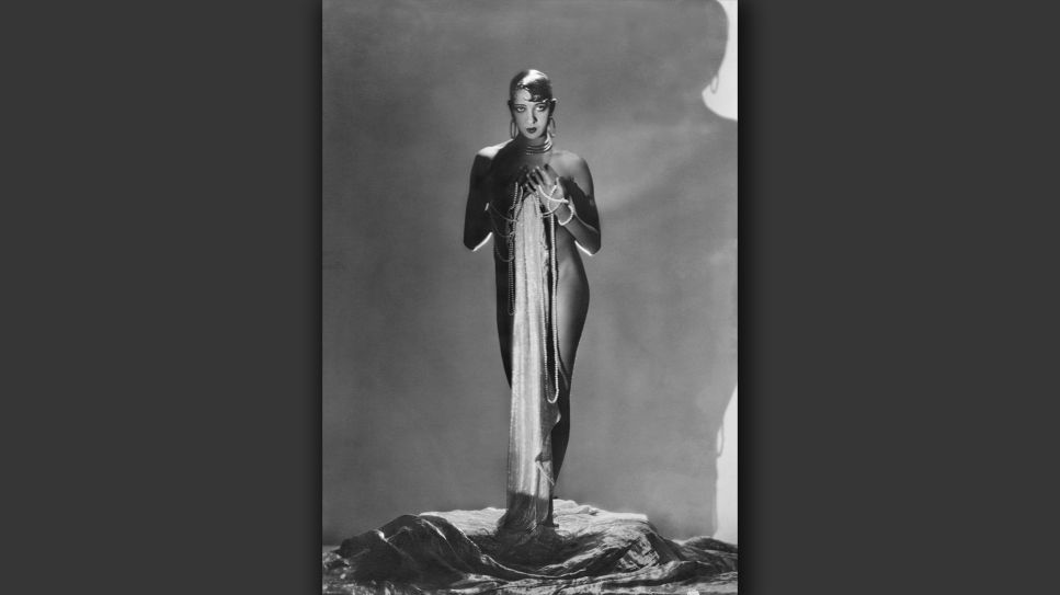 George Hoyningen-Huene: Josephine Baker, 1929; © George Hoyningen-Huene Estate Archives