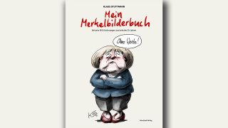 Klaus Stuttmann: Mein Merkelbilderbuch; Montage: rbbKultur