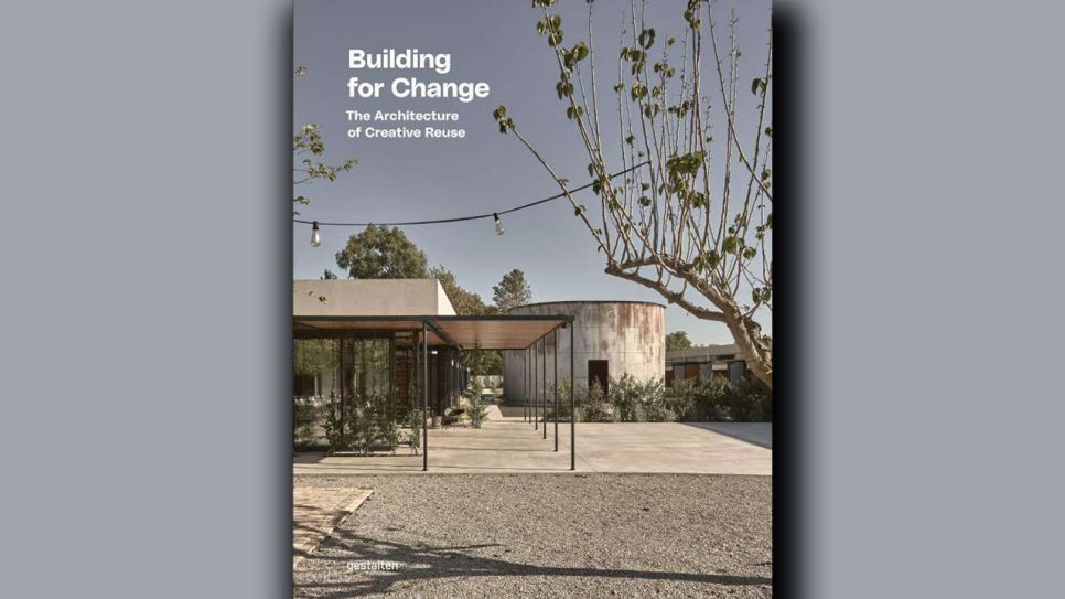 Robert Klanten: Building For Change © gestalten