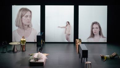Berliner Ensemble: "Anatomie eines Suizids" von Alice Birch, Regie: Nanouk Leopold © JR Berliner Ensemble