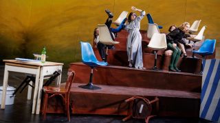 Volksbühne: Mein Gott, Herr Pfarrer! – mit enny Claessens, Sophie Rois, Inga Busch und Christine Groß; © Gordon Welters