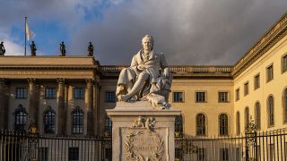 Das Denkmal Alexander von Humboldt vor der Humboldt-Universität, Berlin
