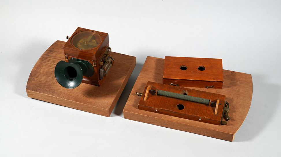 Telefon von Philipp Reis, Geber und Empfänger © Peter Boesang / MSPT / Museum für Kommunikation Berlin