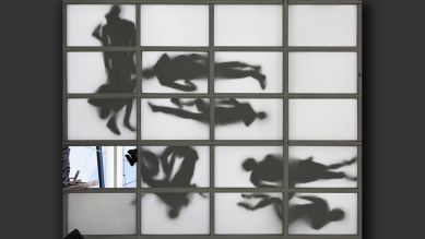 Alexandra Bircken: Eskalation/Deflated Figures, 2016; Installationsansicht Kunstverein Hannover; Foto: Raimund Zakowski