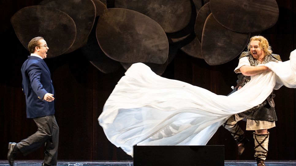 Deutsche Oper Berlin: "Götterdämmerung" – mit Thomas Lehman und Clay Hilley; © Bernd Uhlig