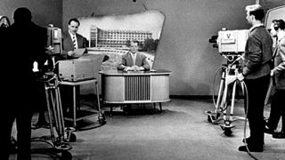 Das Abendschau-Studio im Deutschlandhaus 1959. Damals moderierten Harald Karas und Günter Piecho,rbb
