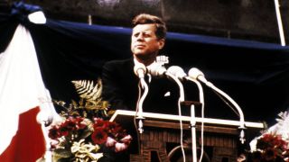 Kennedy spricht in West-Berlin am Schöneberger Rathaus, 26.06.1963, Quelle: imago/Keystone Press Agency