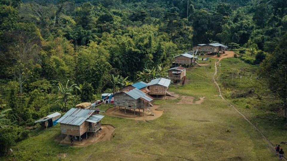Finalrunde 1+2 - die Häuser der Orang-Asli stehen auf Stelzen (Quelle: rbb/Dokfilm)