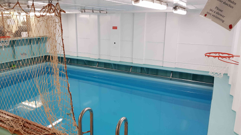 Swimming Pool auf der Polarstern (Quelle: Alfred-Wegener-Institut / Thomas Wunderlich)