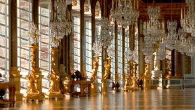 Schloss Versailles, Spiegelsaal (Bild: rbb/Medeafilm/Marcus Winterbauer)