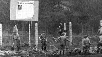 Mauerbau am Teltowkanal im Jahr 1961. © rbb
