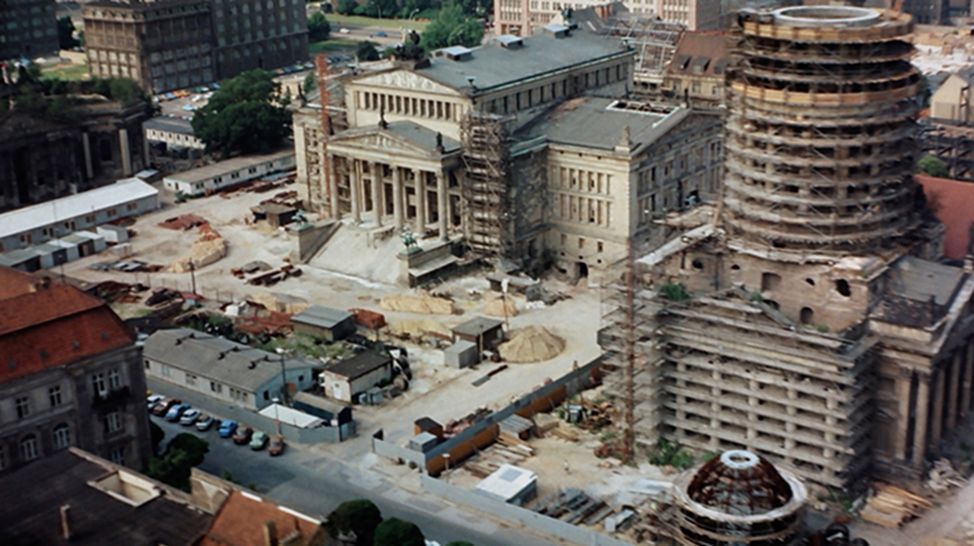 Wiederaufbau des Gendarmenmarkts Anfang der 1980er Jahre (Quelle: rbb)