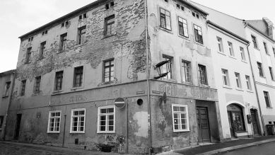 Gebäude in Zittau, 2019 (Bild: rbb/Hans Albrecht Lusznat)