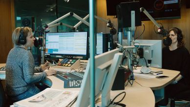Radioeins-Studio "Der schöne Morgen" (Bild: rbb)