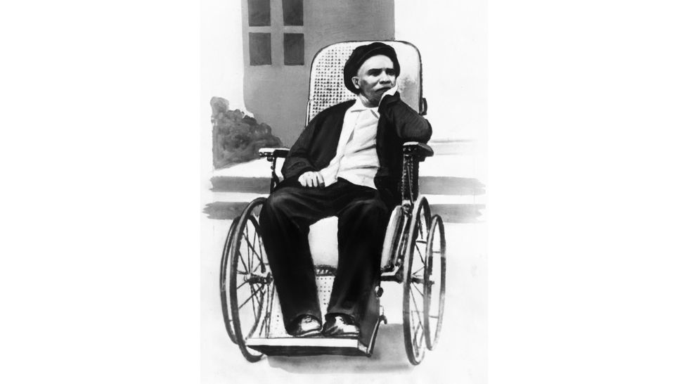 Lenin im Rollstuhl, Aufnahme ca. 1922 (Bild: picture alliance / Everett Collection)