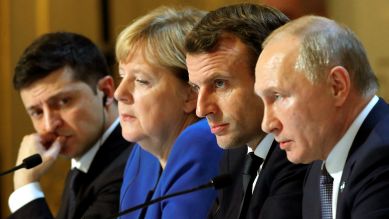 Gipfeltreffen in Paris zum Ukrainekonflikt mit Wolodymyr Selenskyj, Wladimir Putin, Emmanuel Macron, Angela Merkel. Paris, 09.12.2019 (Bild: ARD/rbb/GettyImages)