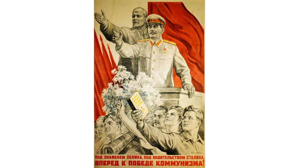 Stalin und Lenin - die roten Götter als Plakat (Bild: rbb/ARD/Astfilm)