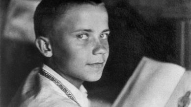 Oleg Trubatschow, 12-jähriger Schüler aus Stalingrad, führt ein Tagebuch (Bild: rbb/Schmidt & Paetzel Fernsehfilm GmbH)