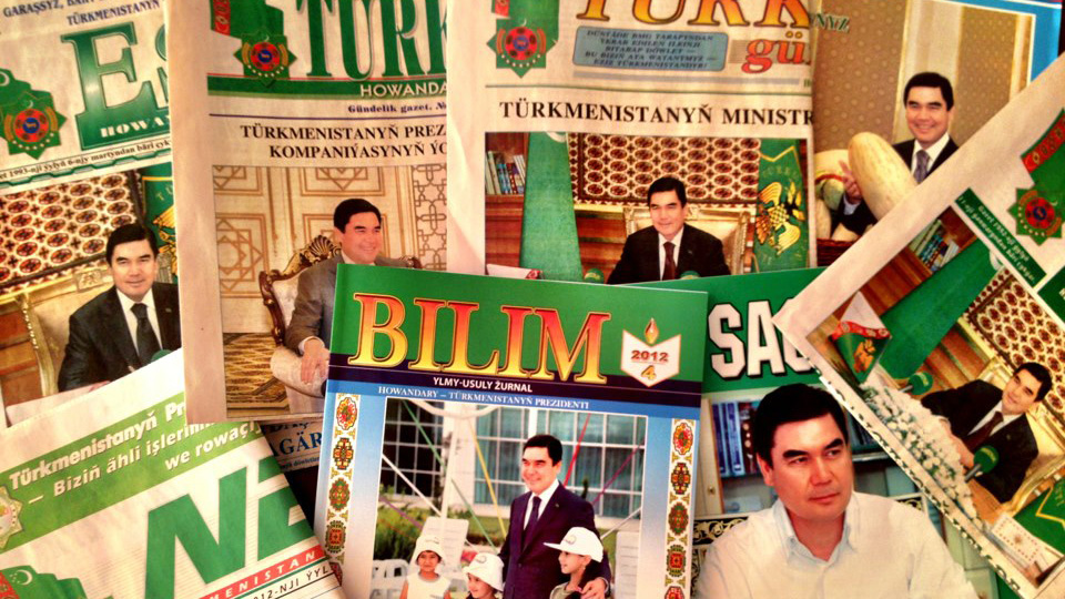 Zeitungsangebot in Turkmenabat; Quelle: Ingo Aurich
