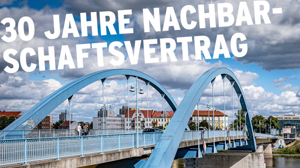 Stadtbrücke über die Oder in Frankfurt, wolkiger Himmel (Quelle: rbb/imago images/Jürgen Ritte)
