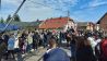 Łužyca-Dreh beim Osterreiten in Zerkwitz: Mittagsrast für die Osterreiter in Ragow