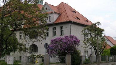 Villa am Niedersorbischen Gymnasium - hier ist auch die Schule für niedersorbische Sprache und Kultur untergebracht