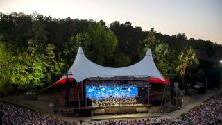 Die Berliner Philharmoniker live in der Waldbühne 2021 - Moderation: Petra Gute (26.06.21, 20:15)