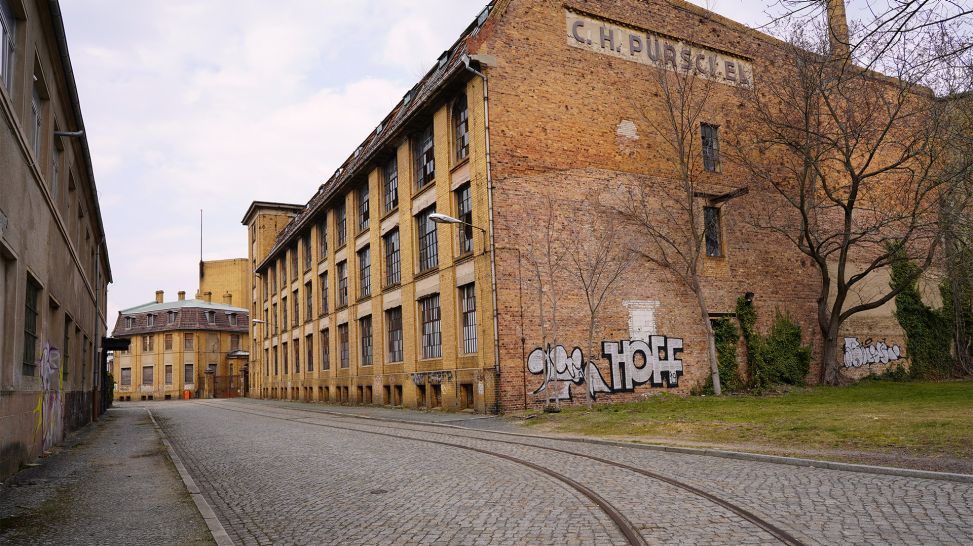 Fassade der ehemaligen Pürschel-Tuchfabrik; Quelle: rbb/Wolfgang Albus