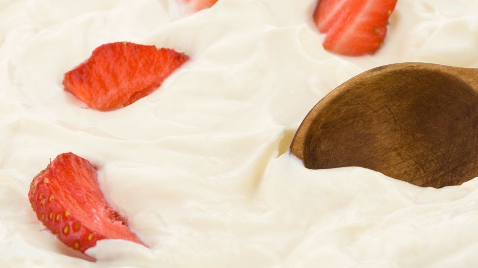 Joghurt mit Erdbeeren (Quelle: Colourbox)