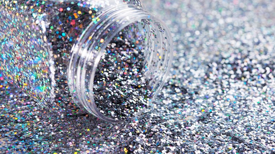 Mikroplastik: Glitzer-Kosmetik ab jetzt verboten