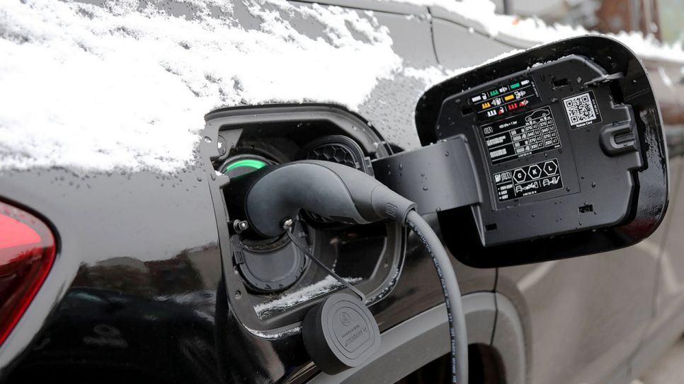 E-Autos im Winter immer vollladen