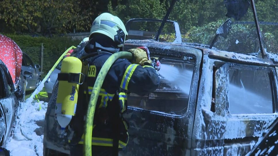 Feuerwehreinsatz bei Brand in Woltersdorf (Quelle: rbb)