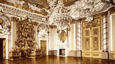 1900, Berlin-Mitte, Berliner Schloss (Stadtschloss), Paradekammern, Rittersaal (Ausstattung ab 1699; Arch.: Andreas Schlüter) (Quelle: dpa)