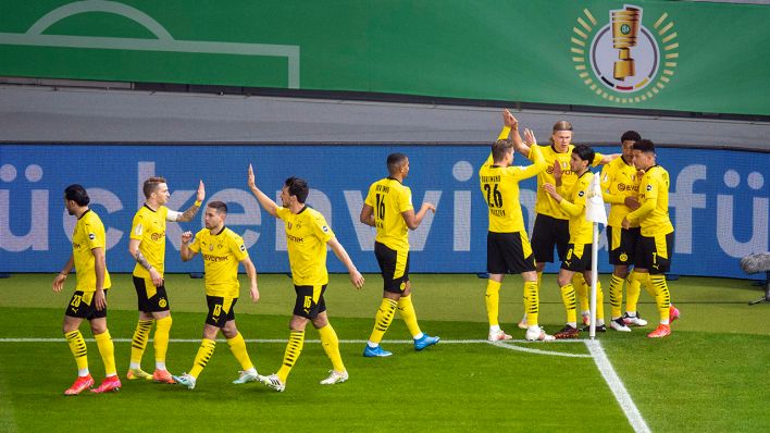 Borussia Dortmund jubelt im DFB-Pokalfinale (imago images/Christopher Neundorf)