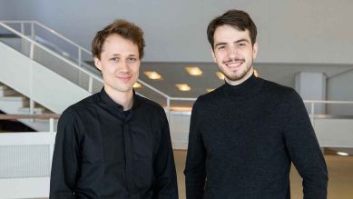 Die Preisträger des Petrenko-Assistenzwettbewerbs Oscar Jockel (links) und Christian Blex (Bild: Stefan Höferath)