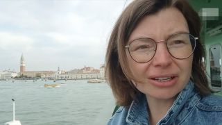 Kuratorin Liza German in Venedig. (Quelle: RBB Kultur - Das Magazin)