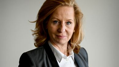 Archivbild: Patricia Schlesinger, wird als Intendantin des Rundfunks Berlin-Brandenburg am 20. Dezember 2022 in Berlin interviewt. (Quelle: dpa/Britta Pedersen)
