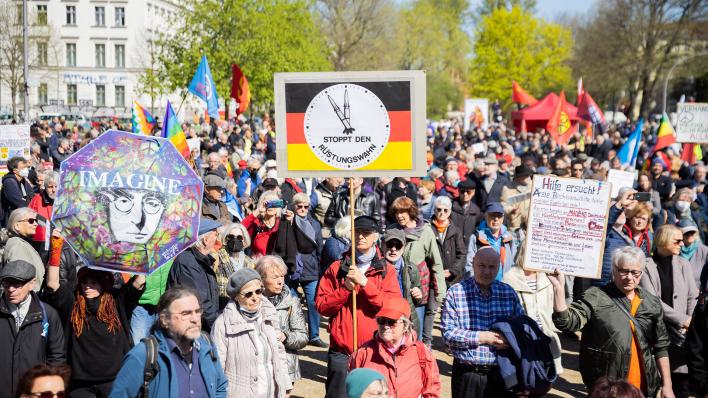 Ostermarsch und Freidensdemos in Ulm - Was ist am Ostersamstag 2022  geplant?